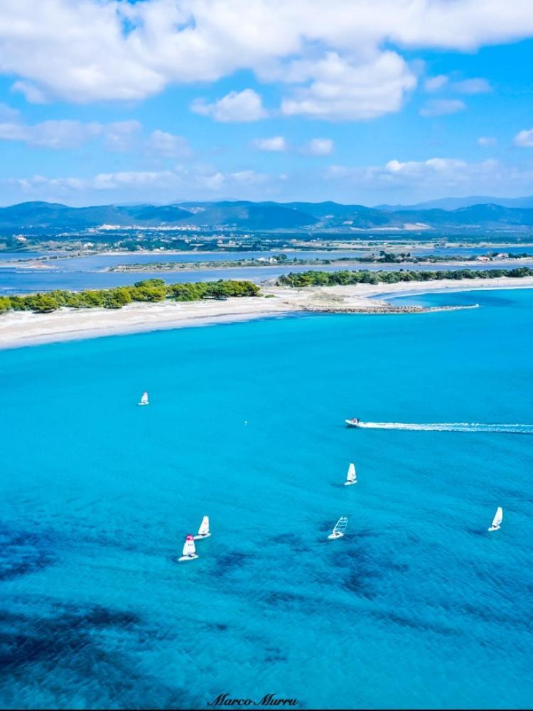 Case Vacanze "Bianco Mare" Porto Pino Exterior photo