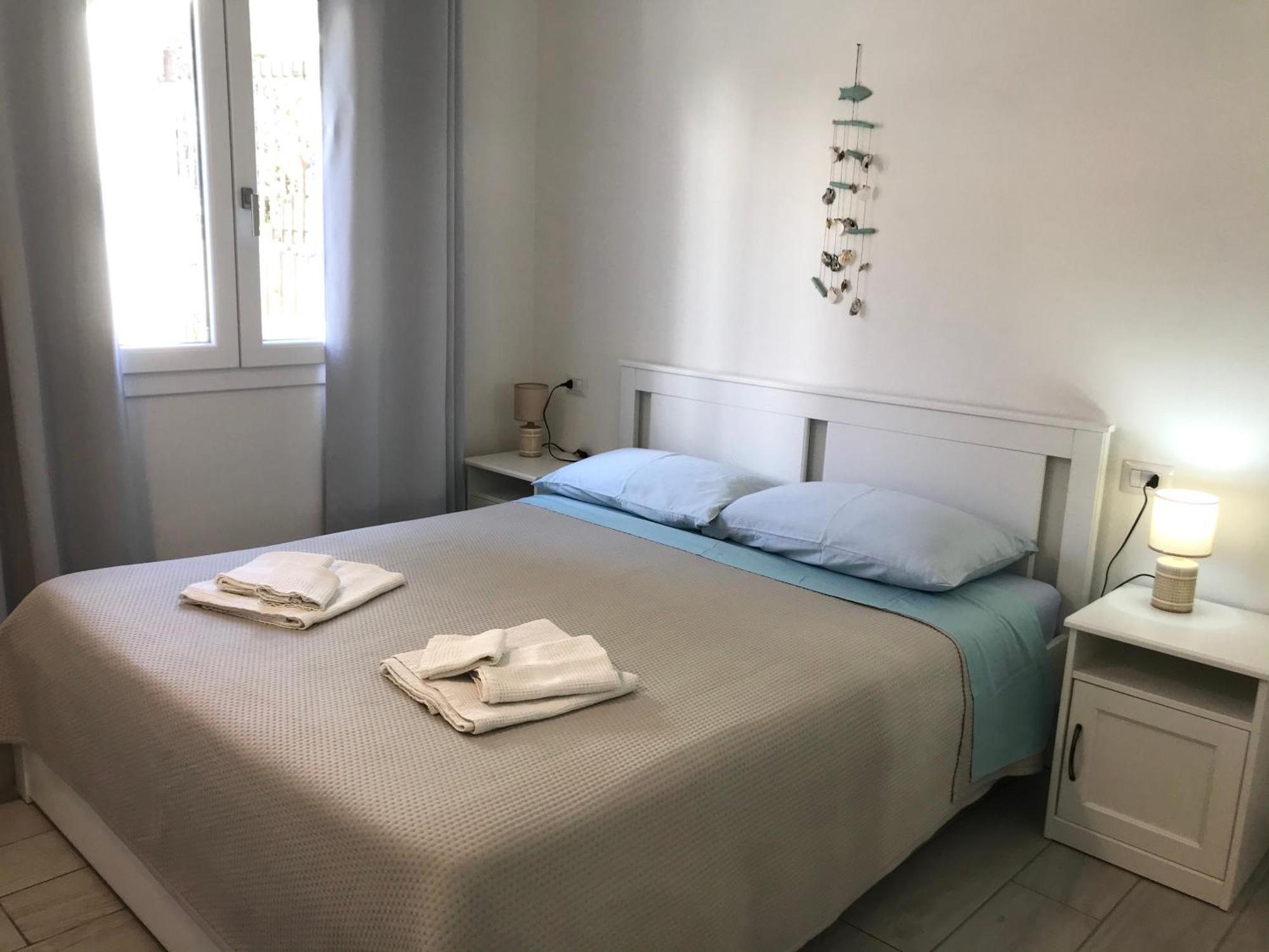 Case Vacanze "Bianco Mare" Porto Pino Exterior photo