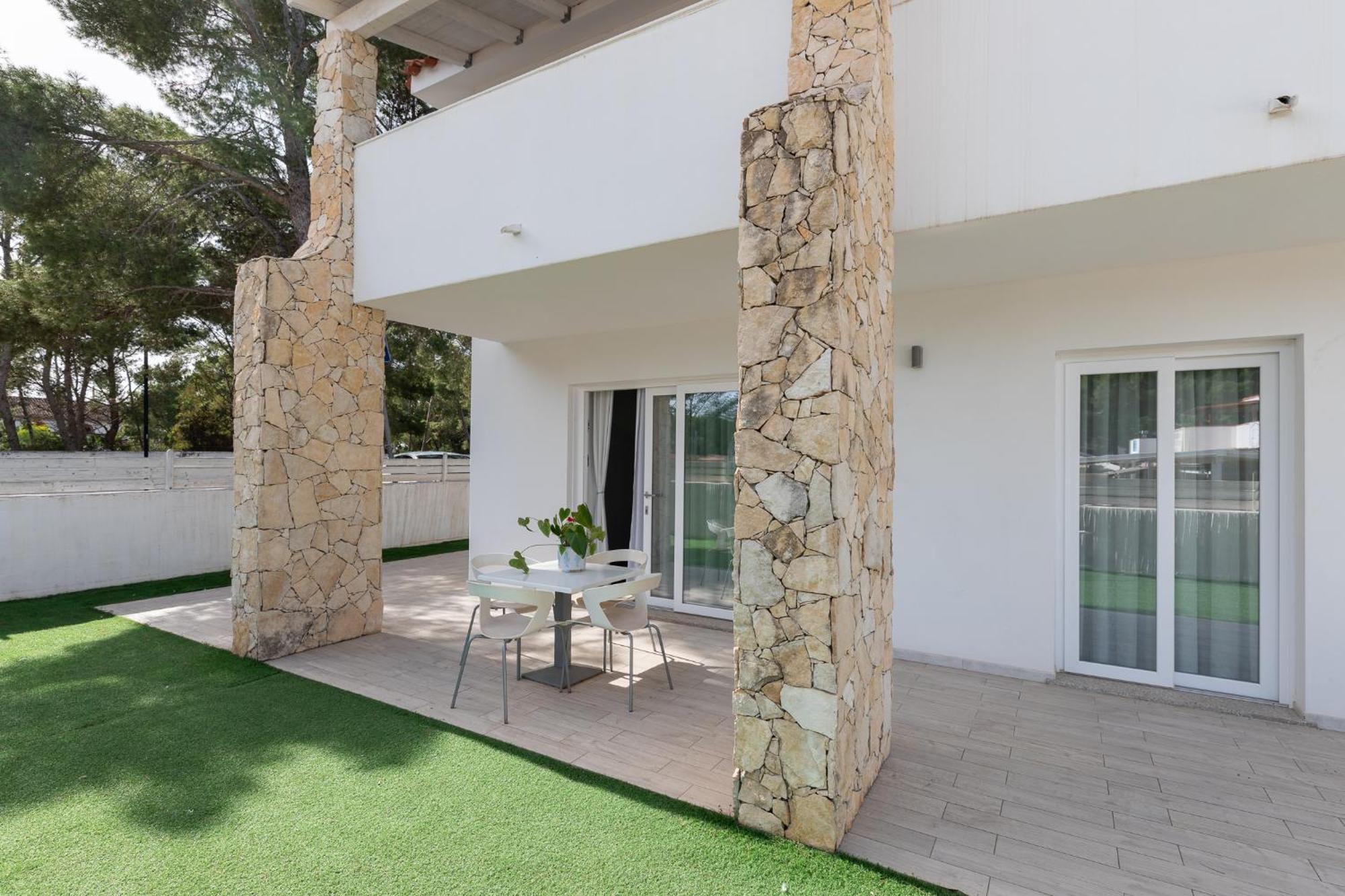 Case Vacanze "Bianco Mare" Porto Pino Room photo